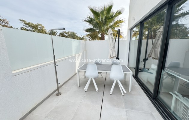 Reventa - Villa - Pilar de la Horadada