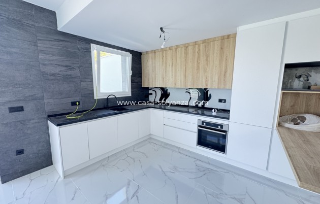 Wiederverkauf - Villa - Los Balcones