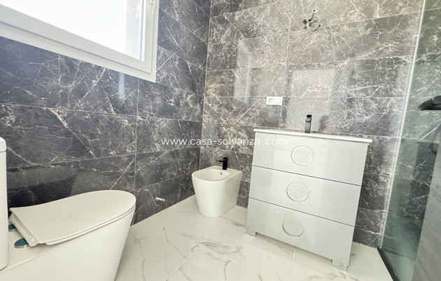 Wiederverkauf - Villa - Los Balcones