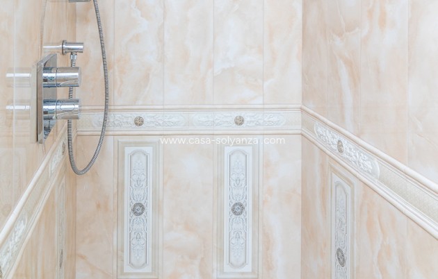 Wiederverkauf - Villa - La Mata