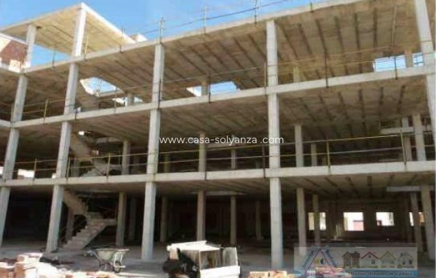 Revente - Edificio - Los Montesinos - CENTRO