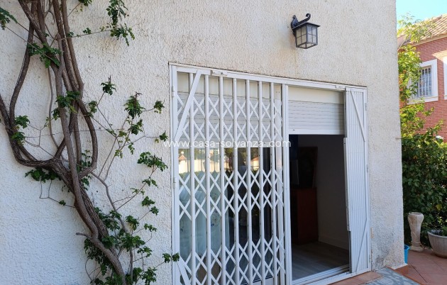 Revente - Villa - Torrevieja - Los Balcones