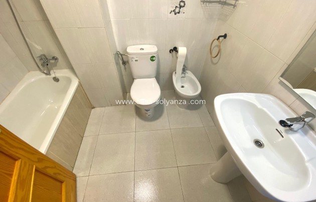 Revente - Appartement - Torrevieja - La Mata