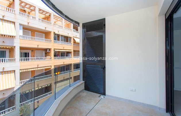 Revente - Appartement - Torrevieja - Paseo maritimo