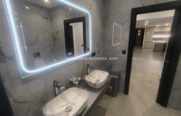 Revente - Villa - Los Montesinos - La Herrada