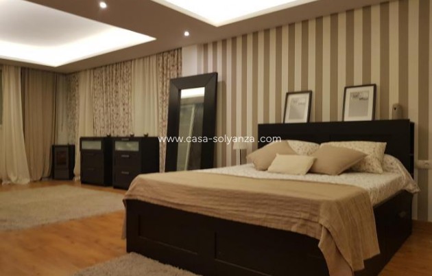 Revente - Villa - Torrevieja - Aguas nuevas