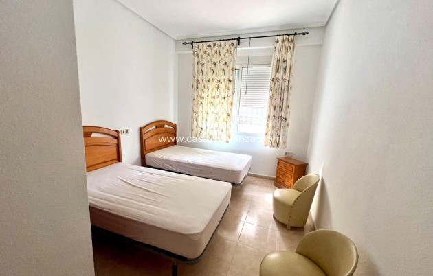 Revente - Ground Floor - Torrevieja - Playa de los Naufragos