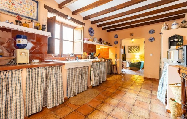 Wiederverkauf - Villa - Los Martinez Del Puerto - Los Martínez del Puerto