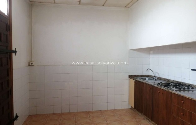 Wiederverkauf - Villa - Orihuela