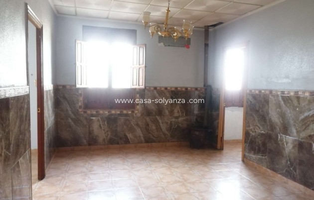 Wiederverkauf - Villa - Orihuela