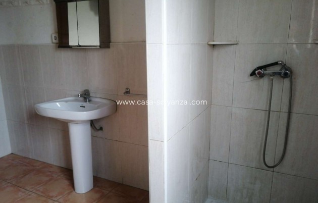 Wiederverkauf - Villa - Orihuela