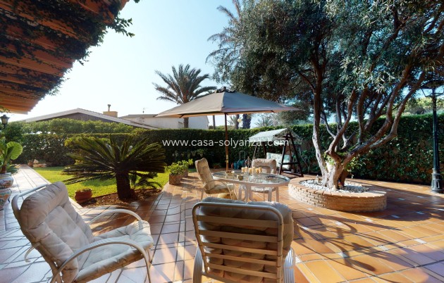 Wiederverkauf - Villa - Orihuela Costa