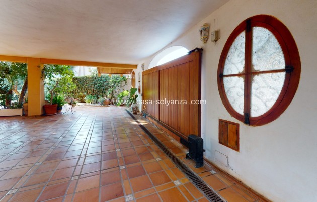 Wiederverkauf - Villa - Orihuela Costa