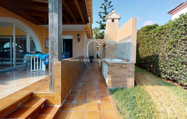 Wiederverkauf - Villa - Orihuela Costa