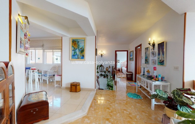 Wiederverkauf - Villa - Orihuela Costa