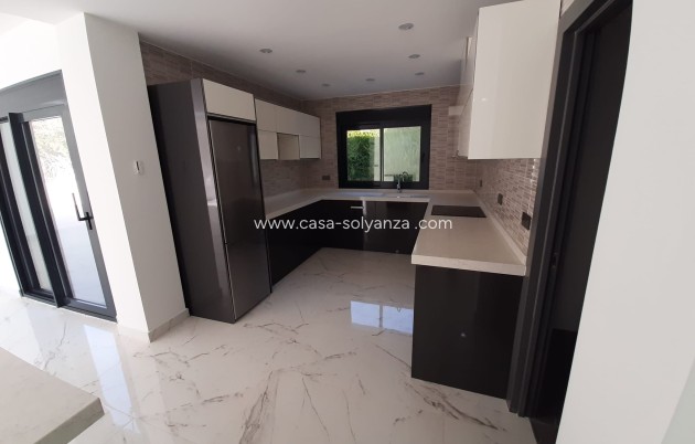 Herverkoop - Villa - Orihuela Costa