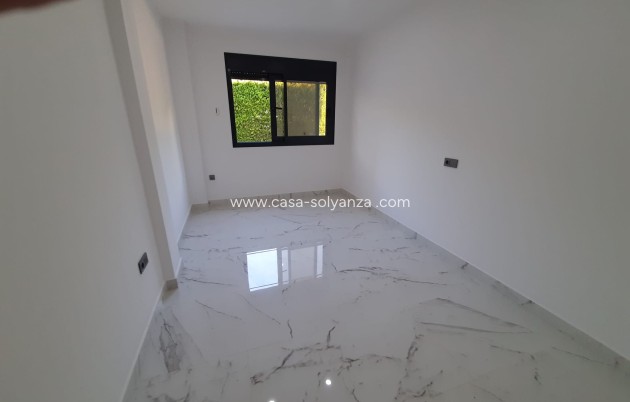 Herverkoop - Villa - Orihuela Costa