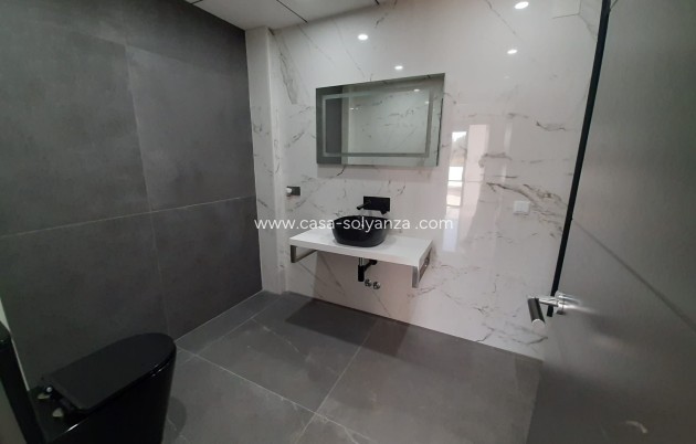 Herverkoop - Villa - Orihuela Costa