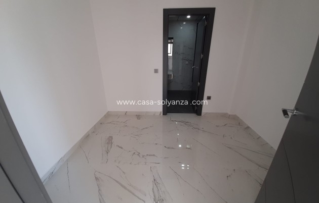 Herverkoop - Villa - Orihuela Costa