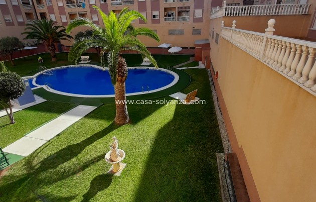 Wiederverkauf - Wohnung - Torrevieja