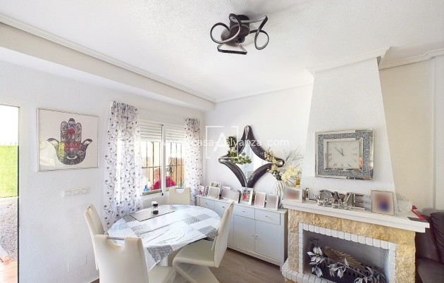 Wiederverkauf - Villa - Pinar de Campoverde