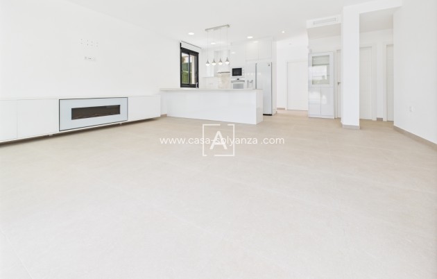 Herverkoop - Villa - Pinar de Campoverde