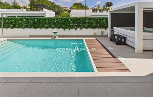 Herverkoop - Villa - Pinar de Campoverde