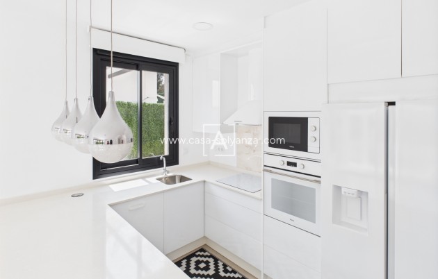 Herverkoop - Villa - Pinar de Campoverde