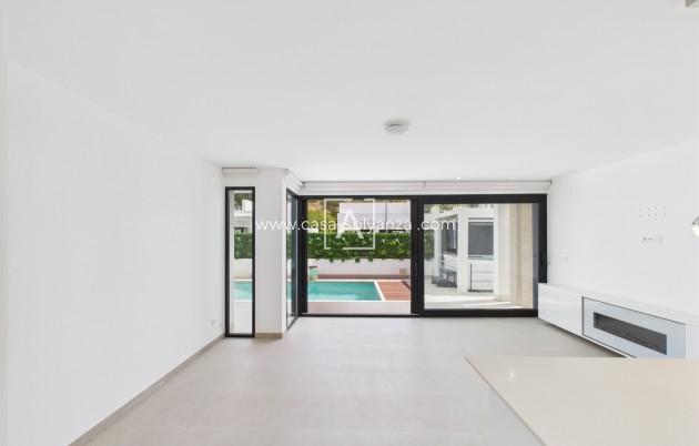 Herverkoop - Villa - Pinar de Campoverde