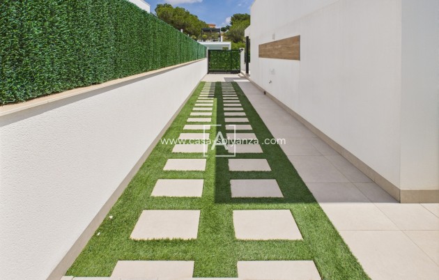 Herverkoop - Villa - Pinar de Campoverde