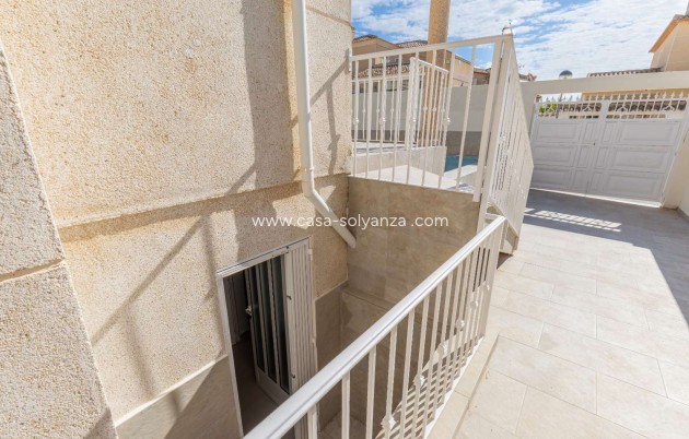 Revente - Villa - Orihuela - Orihuela Costa