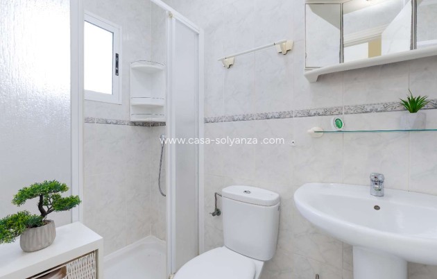 Revente - Villa - Orihuela - Orihuela Costa