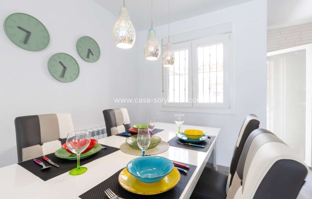 Revente - Villa - Orihuela - Orihuela Costa