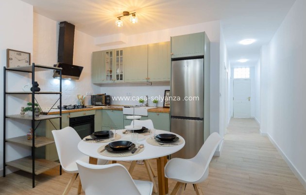 Revente - Villa - Torrevieja - El acequión