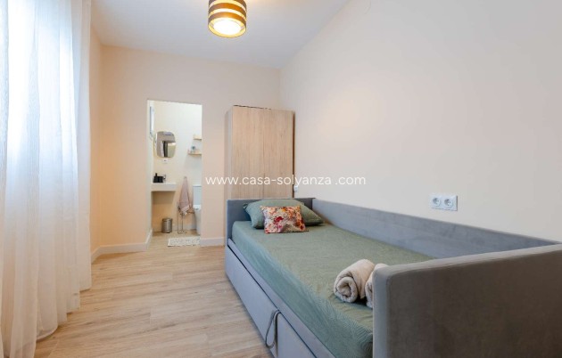 Revente - Villa - Torrevieja - El acequión