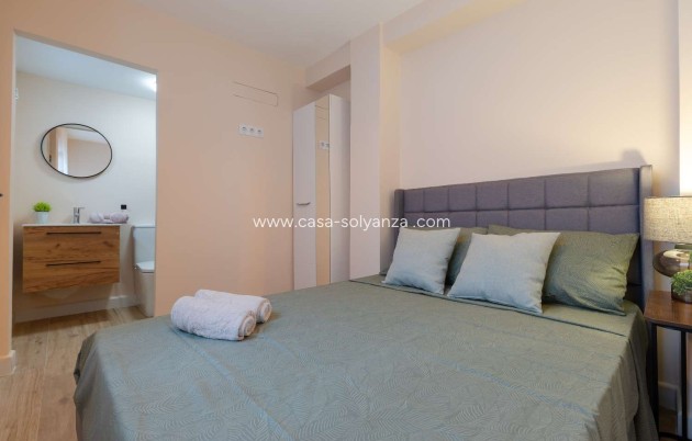 Revente - Villa - Torrevieja - El acequión