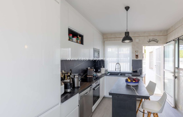 Wiederverkauf - Villa - Orihuela