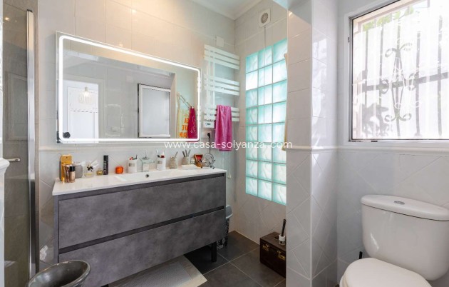 Wiederverkauf - Villa - Orihuela