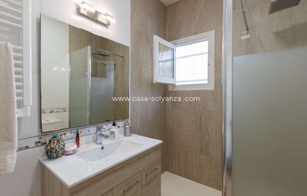 Wiederverkauf - Villa - Orihuela