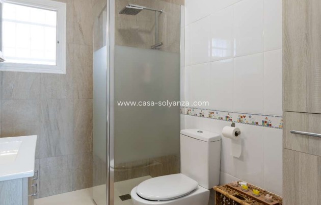 Wiederverkauf - Villa - Orihuela