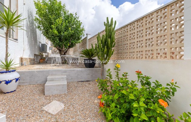 Wiederverkauf - Villa - Orihuela