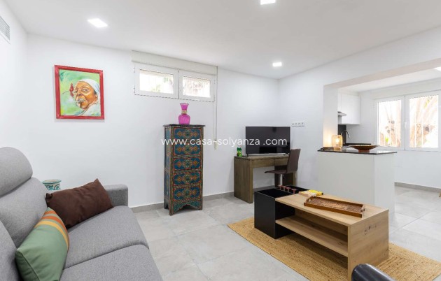 Wiederverkauf - Villa - Orihuela