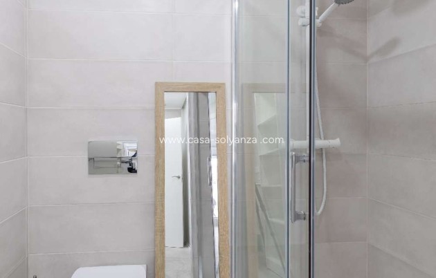 Wiederverkauf - Villa - Orihuela