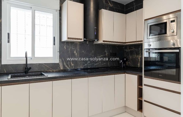 Revente - Villa - Orihuela - Orihuela Costa