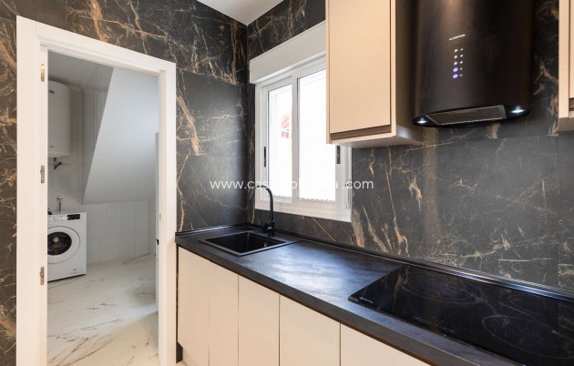 Revente - Villa - Orihuela - Orihuela Costa