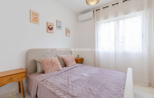 Revente - Villa - Orihuela - Orihuela Costa