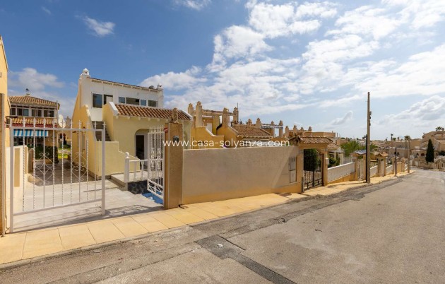 Revente - Villa - Orihuela - Orihuela Costa