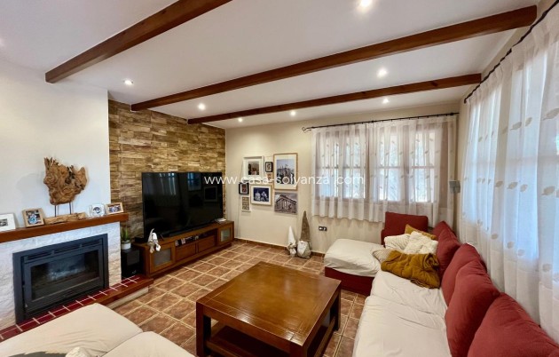 Herverkoop - Country Property/Finca - El Esparragal