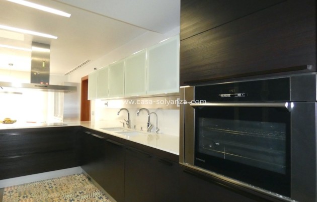 Herverkoop - Independent villa - Algorfa