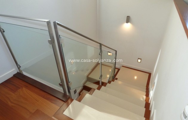 Herverkoop - Independent villa - Algorfa